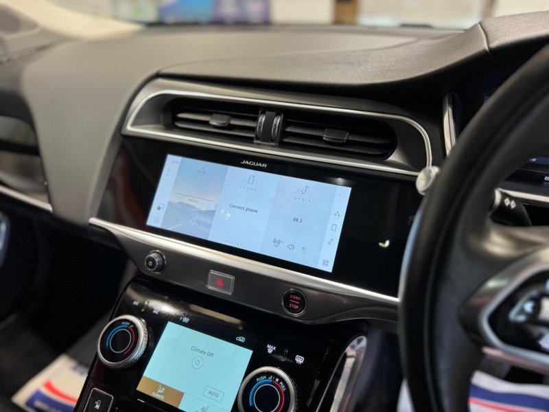 JAGUAR I-Pace