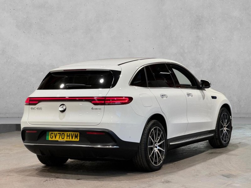MERCEDES-BENZ EQC